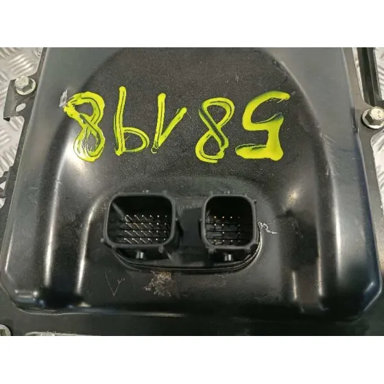 Inversor / Generador Hibrido para Toyota Yaris (Xpa1F/Mxph11/Chxnbw)