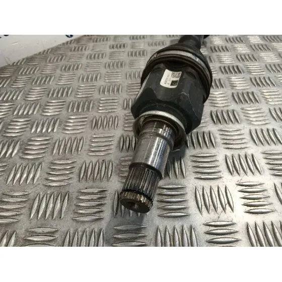 Transmision Delantera Derecha para Toyota Auris De150A