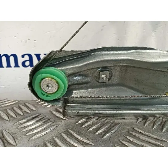 Elevalunas Trasero Izquierdo para Ford Focus (2014-2018)
