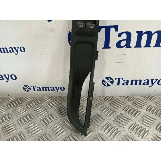 Mando Elevalunas Delantero Izquierdo para Ford Focus (2014-2018)