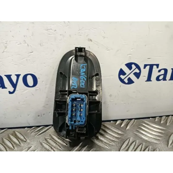 Mando Elevalunas Delantero Derecho para Renault Kangoo (F/Kc0)