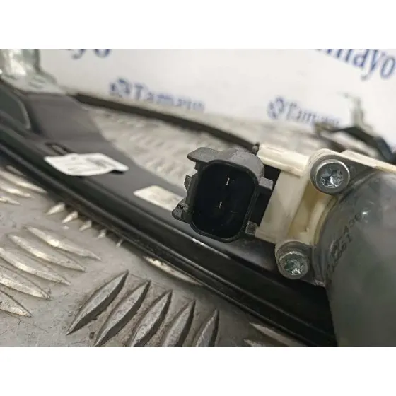 Elevalunas Delantero Izquierdo para Ford Focus (2014-2018)