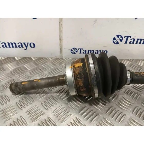 Transmision Delantera Izquierda para Nissan Terrano (Wd21)