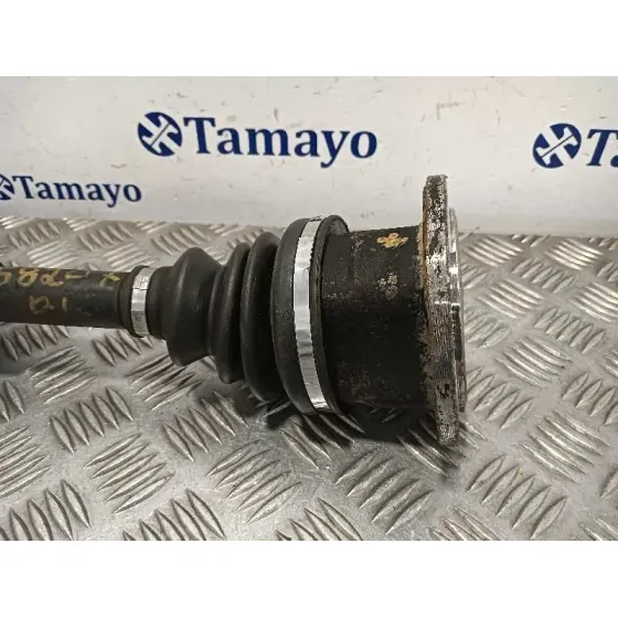 Transmision Delantera Izquierda para Nissan Terrano (Wd21)