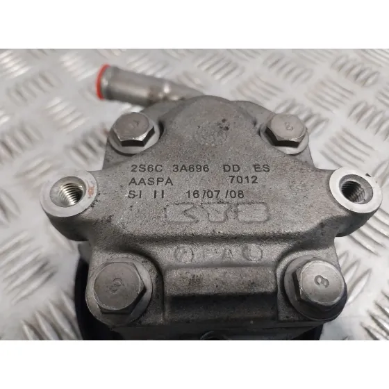 Bomba Direccion para Ford Fiesta (Cbk)