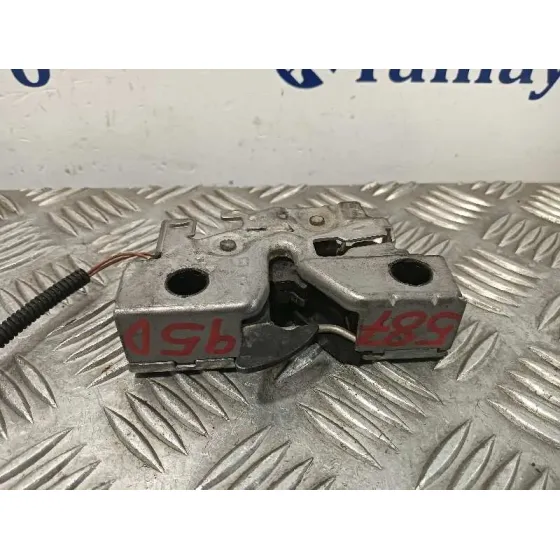 Cerradura Puerta Delantera Derecha para Volkswagen Passat Lim. (3G2)