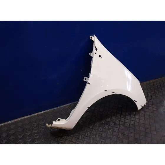 Aleta Delantera Derecha para Renault Clio Iii