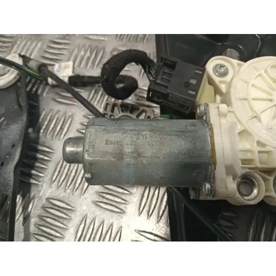 Elevalunas Delantero Izquierdo para Mercedes-Benz Clase E (W211) Berlina