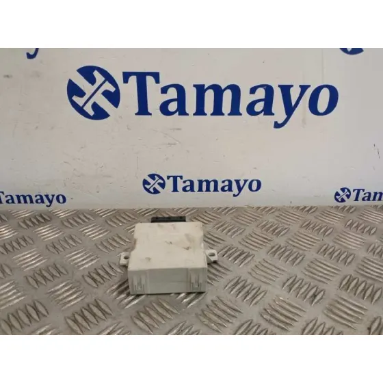 Modulo Electronico para Toyota Avensis Wagon (T25)