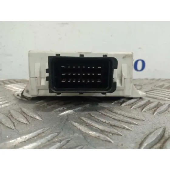 Modulo Electronico para Toyota Avensis Wagon (T25)