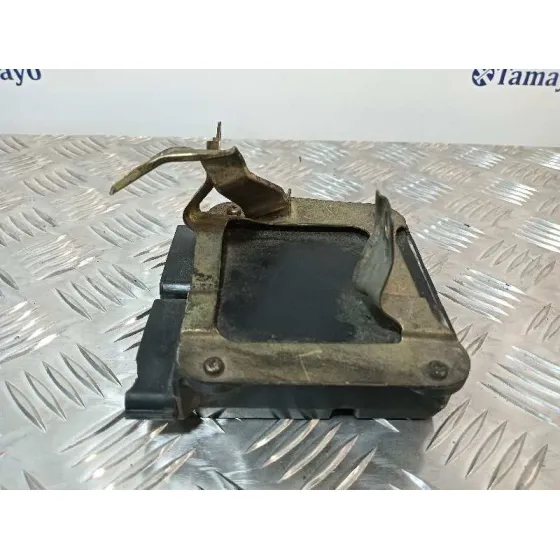 Centralita Motor Uce para Toyota Avensis Wagon (T25)