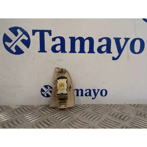 Mando Elevalunas Delantero Derecho para Toyota Avensis Wagon (T25)