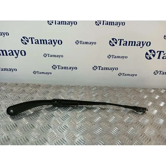 Brazo Limpia Delantero Izquierdo para Mercedes-Benz Clase Gla (W156)