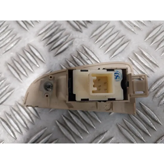 Mando Elevalunas Trasero Derecho para Toyota Avensis Wagon (T25)