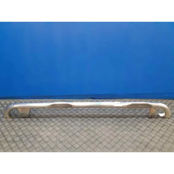 Estribo Derecho para Chrysler Jeep Cherokee (Kj)