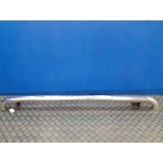 Estribo Derecho para Chrysler Jeep Cherokee (Kj)