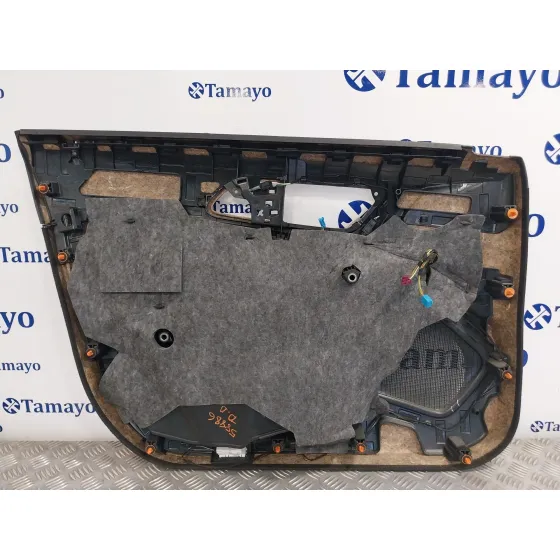 Guarnecido Puerta Delantera Derecha para Mercedes-Benz Clase Gla (W156)