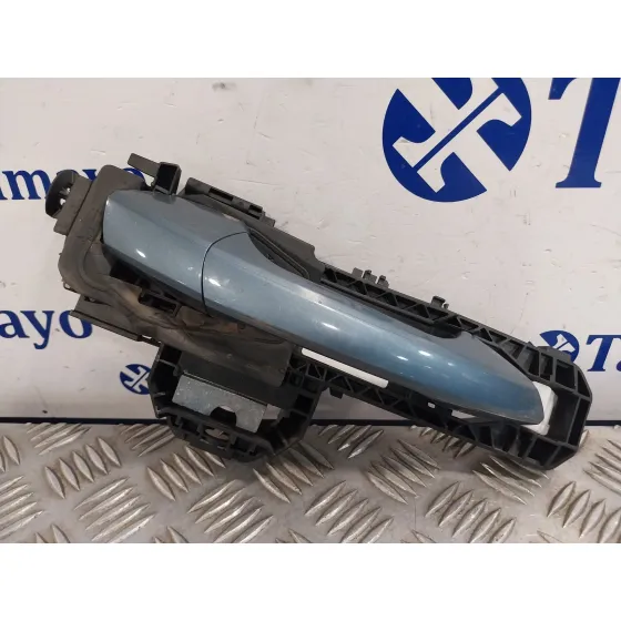 Maneta Exterior Delantera Derecha para Mercedes-Benz Clase Gla (W156)