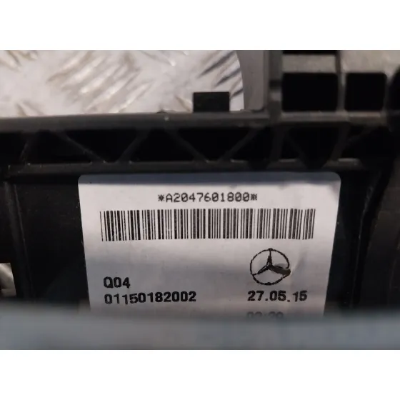 Maneta Exterior Delantera Derecha para Mercedes-Benz Clase Gla (W156)