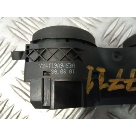 Interruptor para Ford Focus Berlina (Cak)