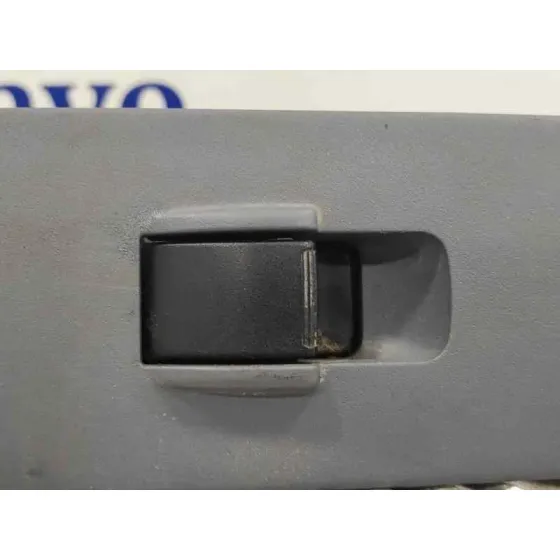 Mando Elevalunas Delantero Derecho para Mitsubishi Colt Berlina 5 (Z30A)