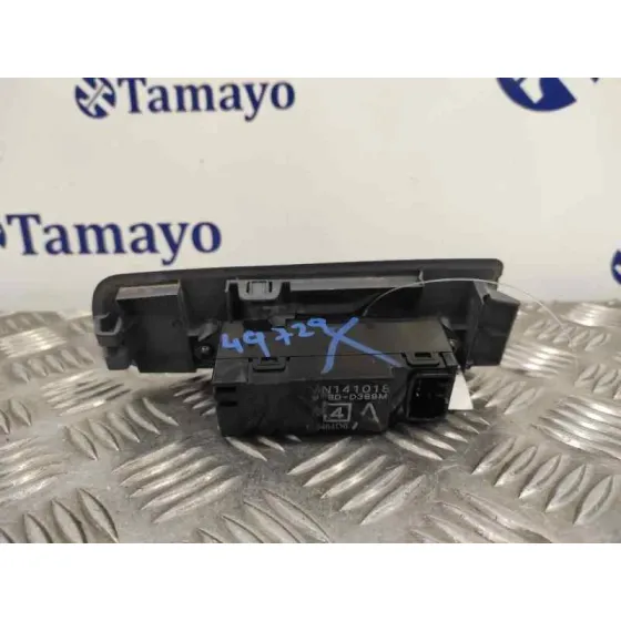 Mando Elevalunas Delantero Derecho para Mitsubishi Colt Berlina 5 (Z30A)