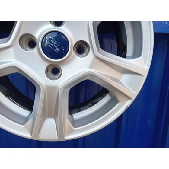 Llanta para Ford Tourneo Courier (C4A)