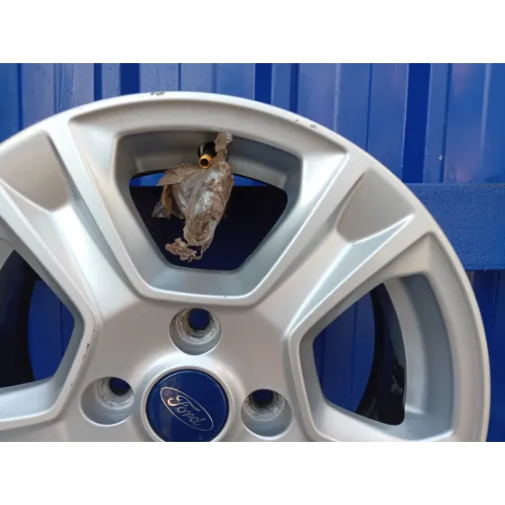 Llanta para Ford Tourneo Courier (C4A)