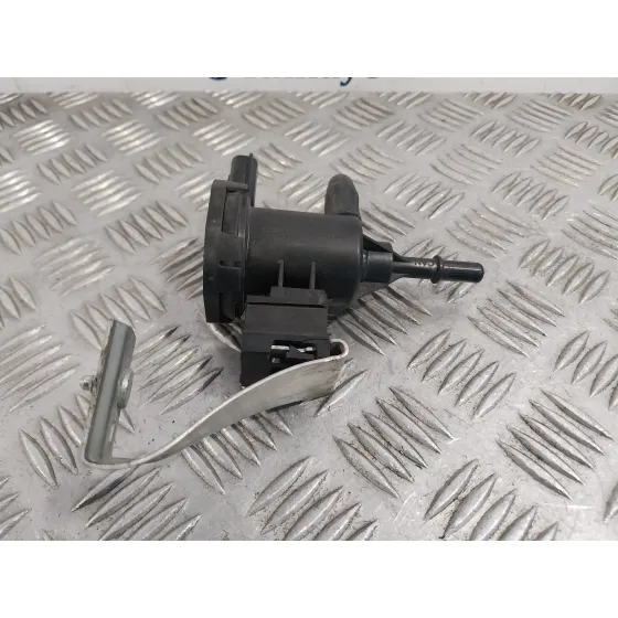 Valvula Aire Adicional para Mercedes-Benz Clase Gla (W156)