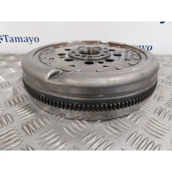 Volante Motor Bi-Masa para Mercedes-Benz Clase Gla (W156)