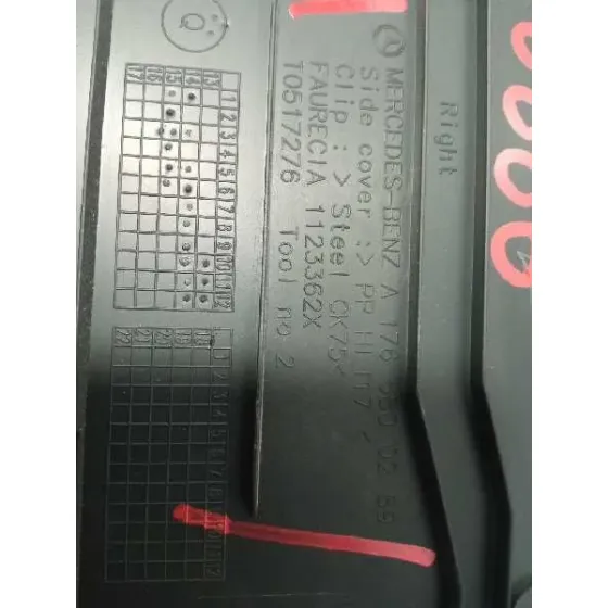 Moldura para Mercedes-Benz Clase Gla (W156)