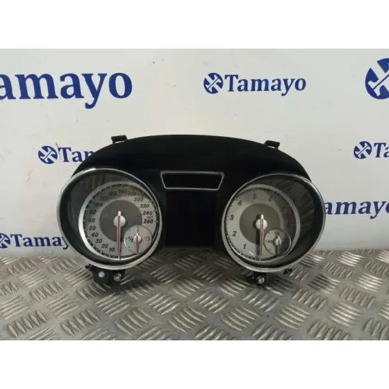 Cuadro Instrumentos para Mercedes-Benz Clase Gla (W156)