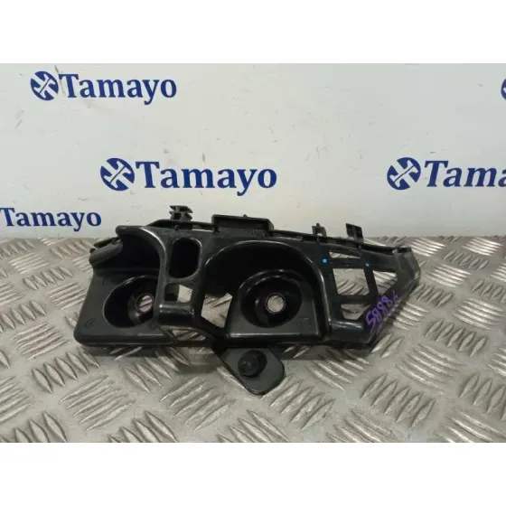 Soporte para Mercedes-Benz Clase Gla (W156)