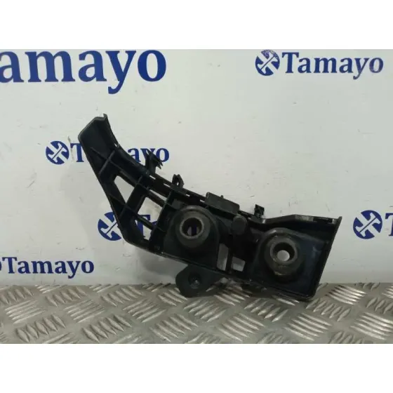 Soporte para Mercedes-Benz Clase Gla (W156)