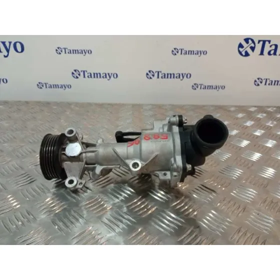 Bomba Agua para Mercedes-Benz Clase Gla (W156)
