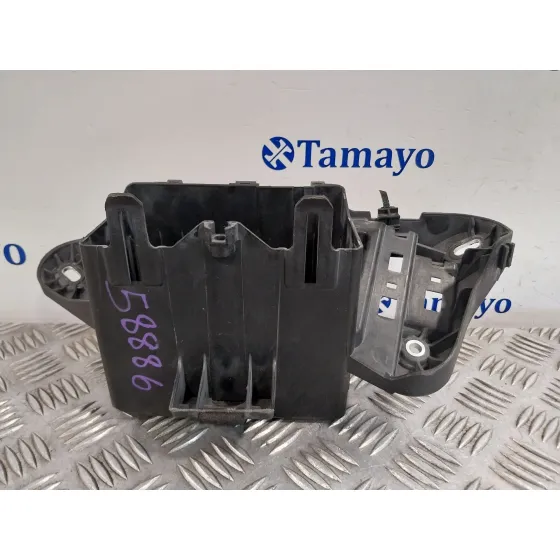 Soporte Bateria para Mercedes-Benz Clase Gla (W156)