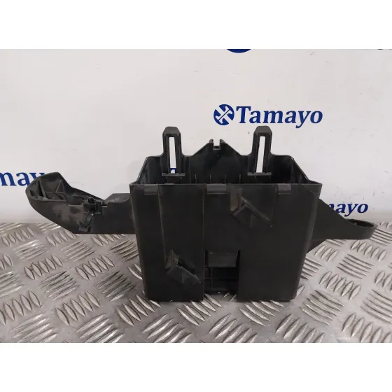 Soporte Bateria para Mercedes-Benz Clase Gla (W156)