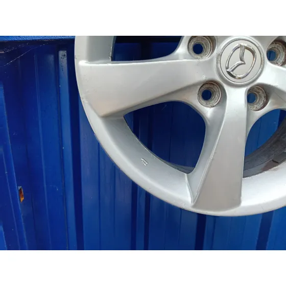 Llanta para Mazda 3 Berlina (Bk)