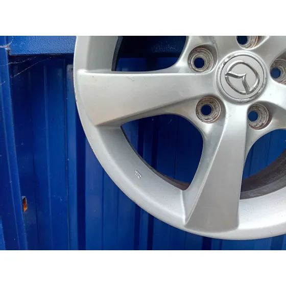 Llanta para Mazda 3 Berlina (Bk)