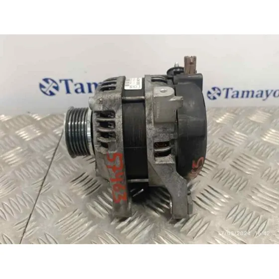 Alternador para Toyota Auris (_E18_)