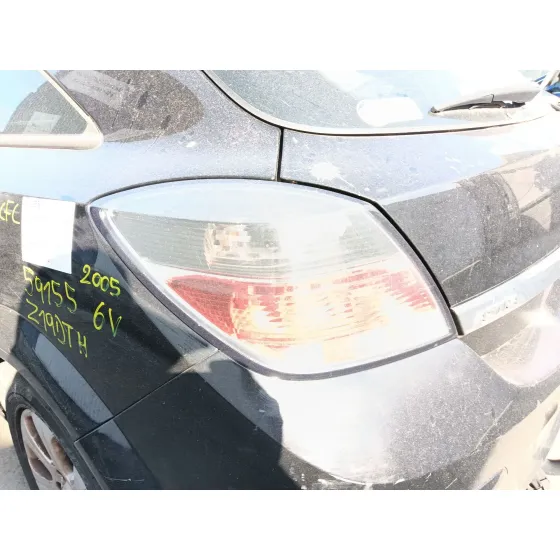 Piloto Trasero Izquierdo para Opel Astra H Gtc (A04)