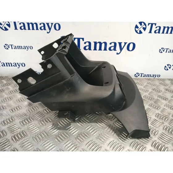 Moldura para Mitsubishi Outlander (Cw0)