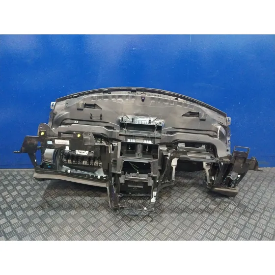 Salpicadero para Ford Focus (2014-2018)