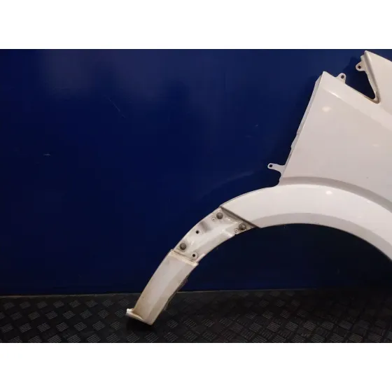 Aleta Delantera Derecha para Mercedes-Benz Sprinter 5-T Caja/Chasis (B906)