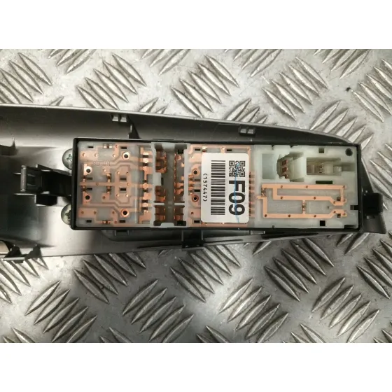 Mando Elevalunas Delantero Izquierdo para Subaru Forester (Sh_)