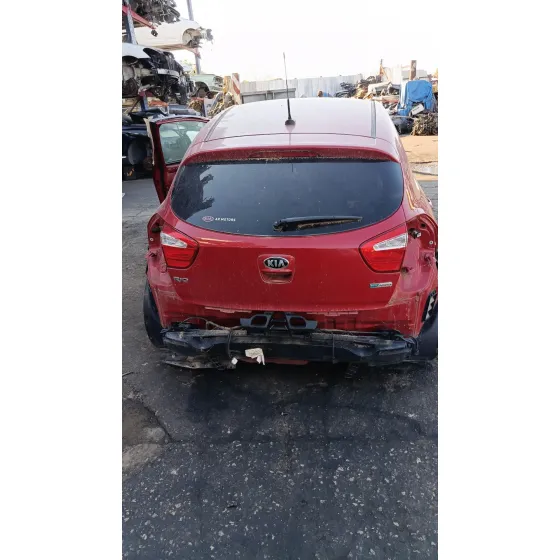 Porton Trasero para Kia Rio (Ub/Qb)