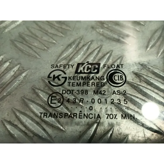 Luna Custodia Delantera Izquierda para Mitsubishi Galloper (Hyundai)