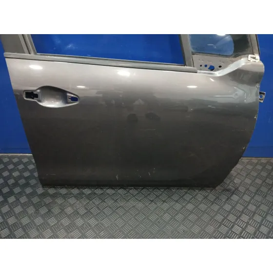 Puerta Delantera Derecha para Peugeot 208
