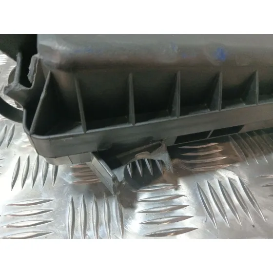 Centralita Motor Uce para Mazda 2 Lim. (De)