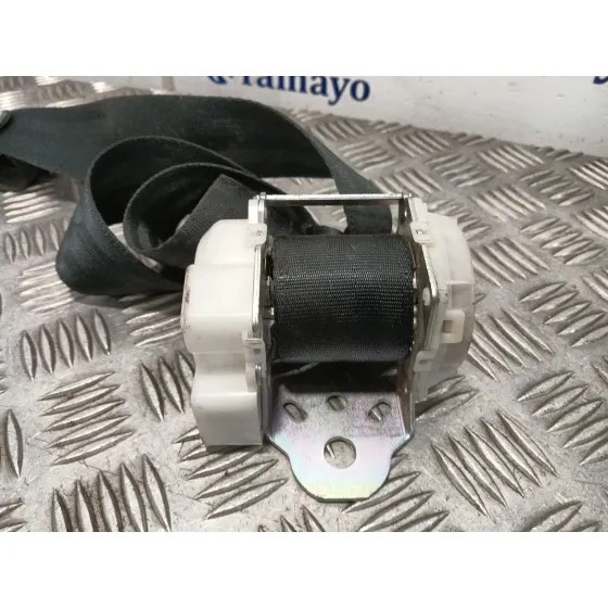 Cinturon Seguridad Trasero Derecho para Toyota Yaris